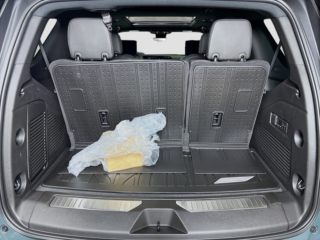 New 2026 Chevrolet Tahoe Z71 w/ Z71 Off-Road Package AWD/4WD image 28