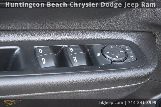 Used 2020 GMC Terrain Denali w/ Denali Premium Package image 11