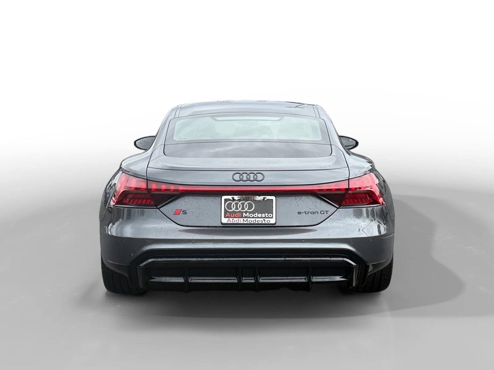 New 2026 Audi S e-tron GT Prestige image 4