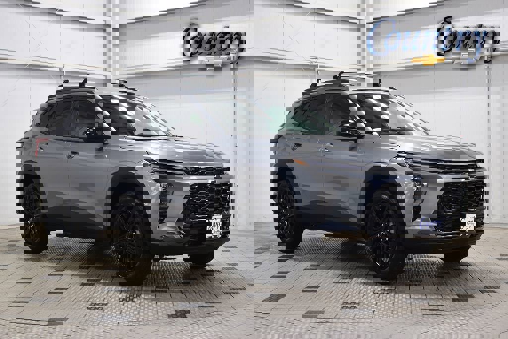 New 2026 Chevrolet Trax ACTIV w/ Sunroof Package