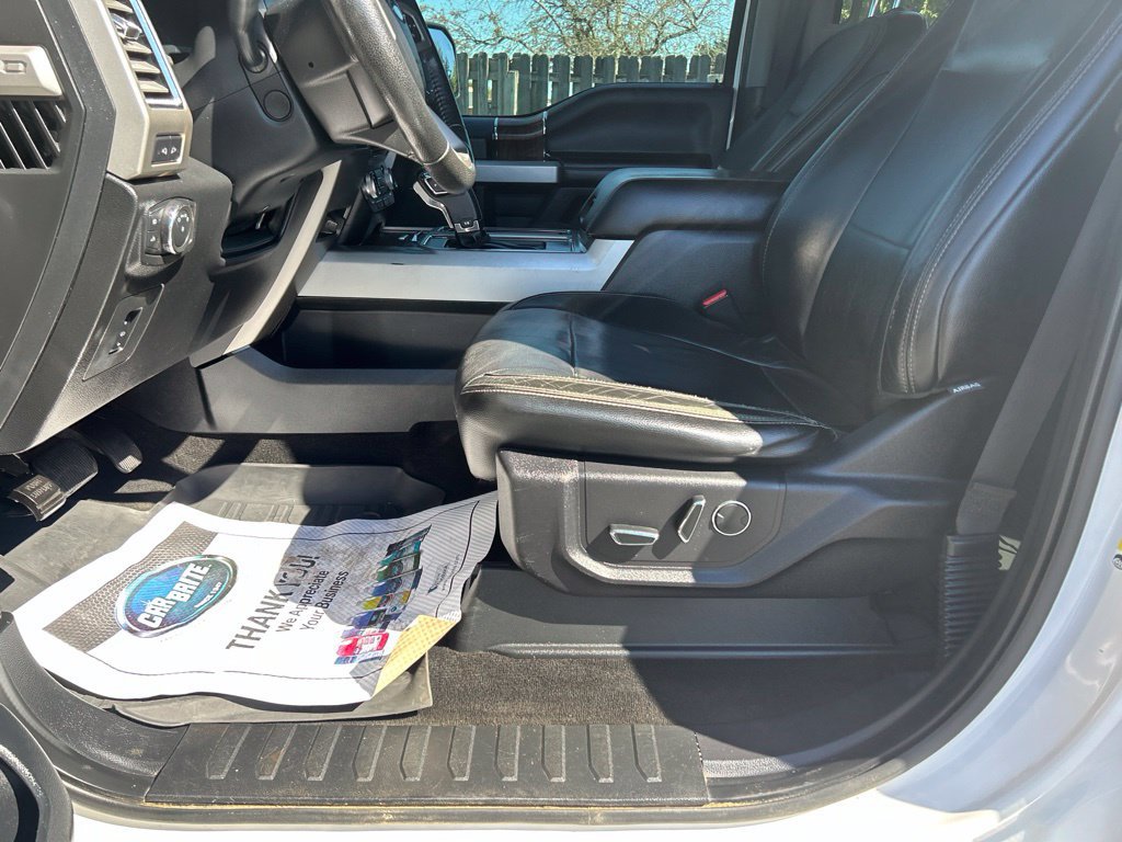 Used 2015 Ford F150 Lariat w/ Equipment Group 502A Luxury AWD/4WD image 16