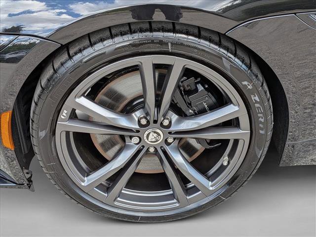 New 2024 Jaguar F-TYPE R image 10