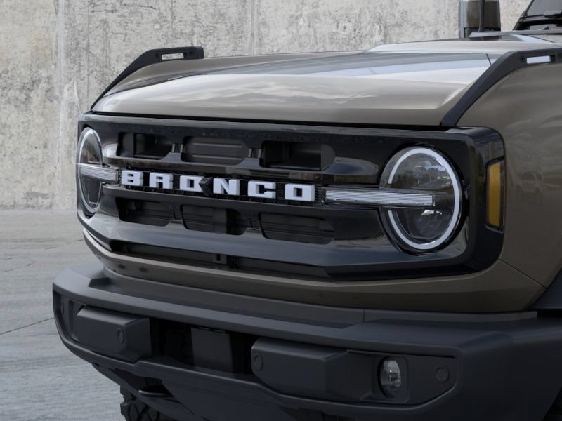 New 2026 Ford Bronco Outer Banks w/ Sasquatch Package AWD/4WD image 21
