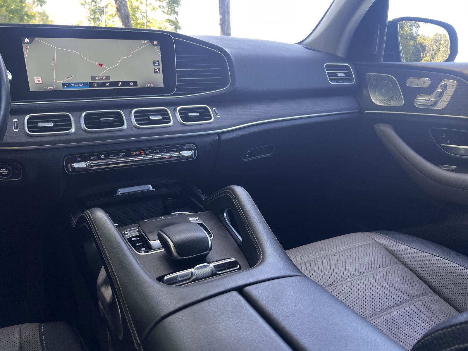 Used 2020 Mercedes-Benz GLE 450 4MATIC w/ AMG Line Exterior image 23