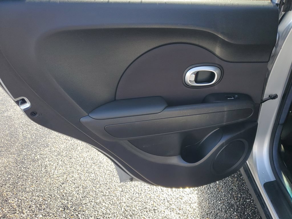 Used 2019 Kia Soul w/ Convenience Package FWD image 23