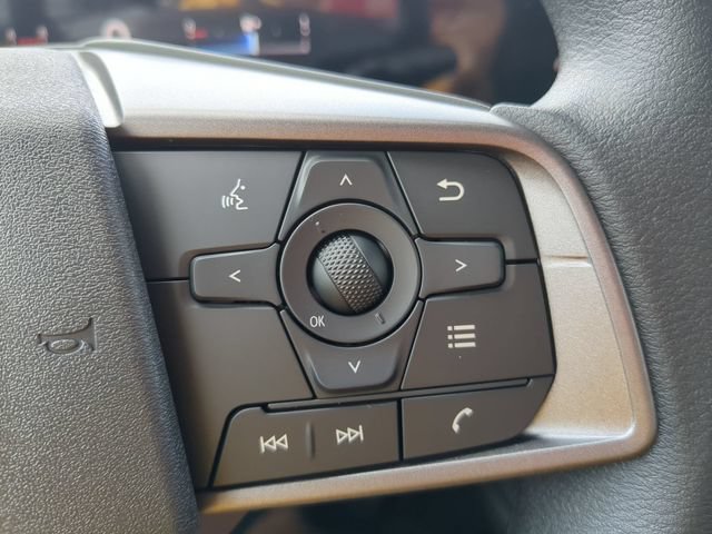 New 2026 Nissan Sentra SV w/ Floor Mat Package FWD image 16