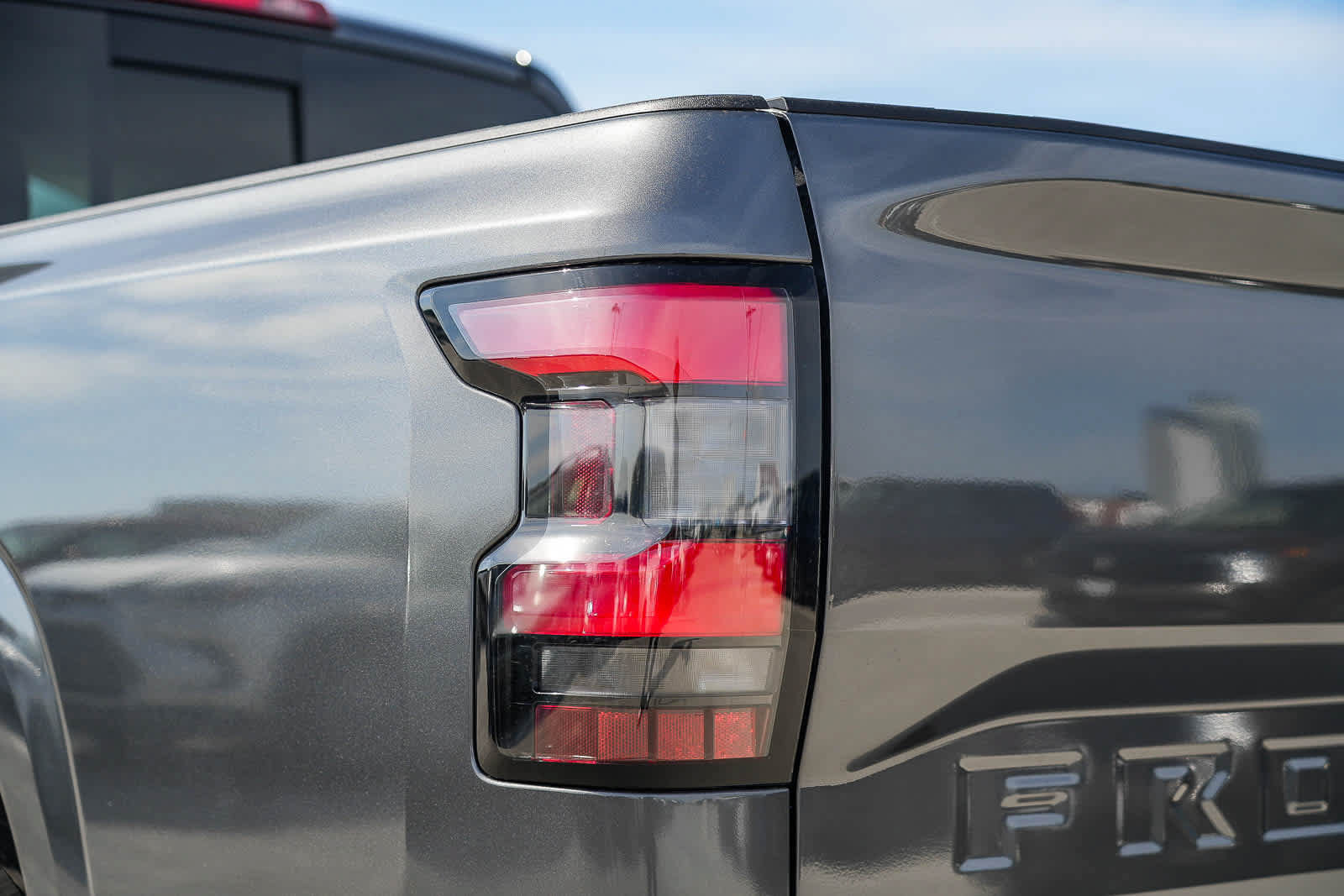 New 2026 Nissan Frontier S AWD/4WD image 9