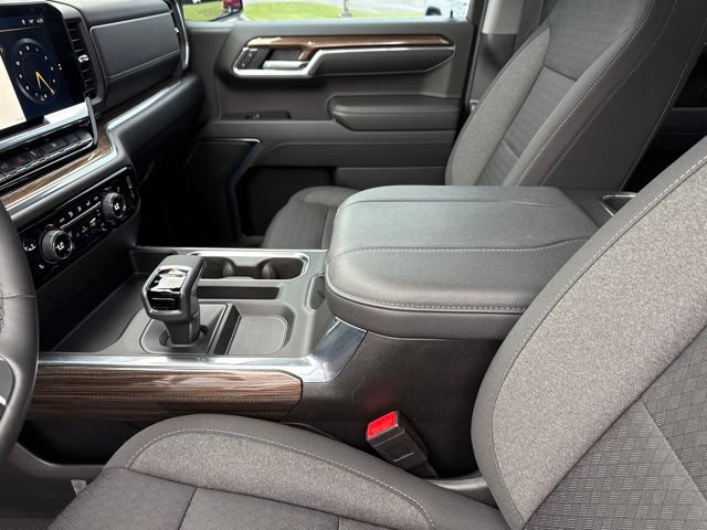 Used 2023 Chevrolet Silverado 1500 RST AWD/4WD image 21