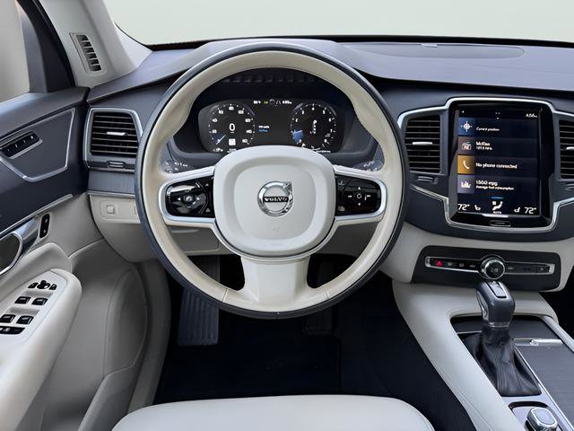 Used 2020 Volvo XC90 T6 Momentum AWD/4WD image 10