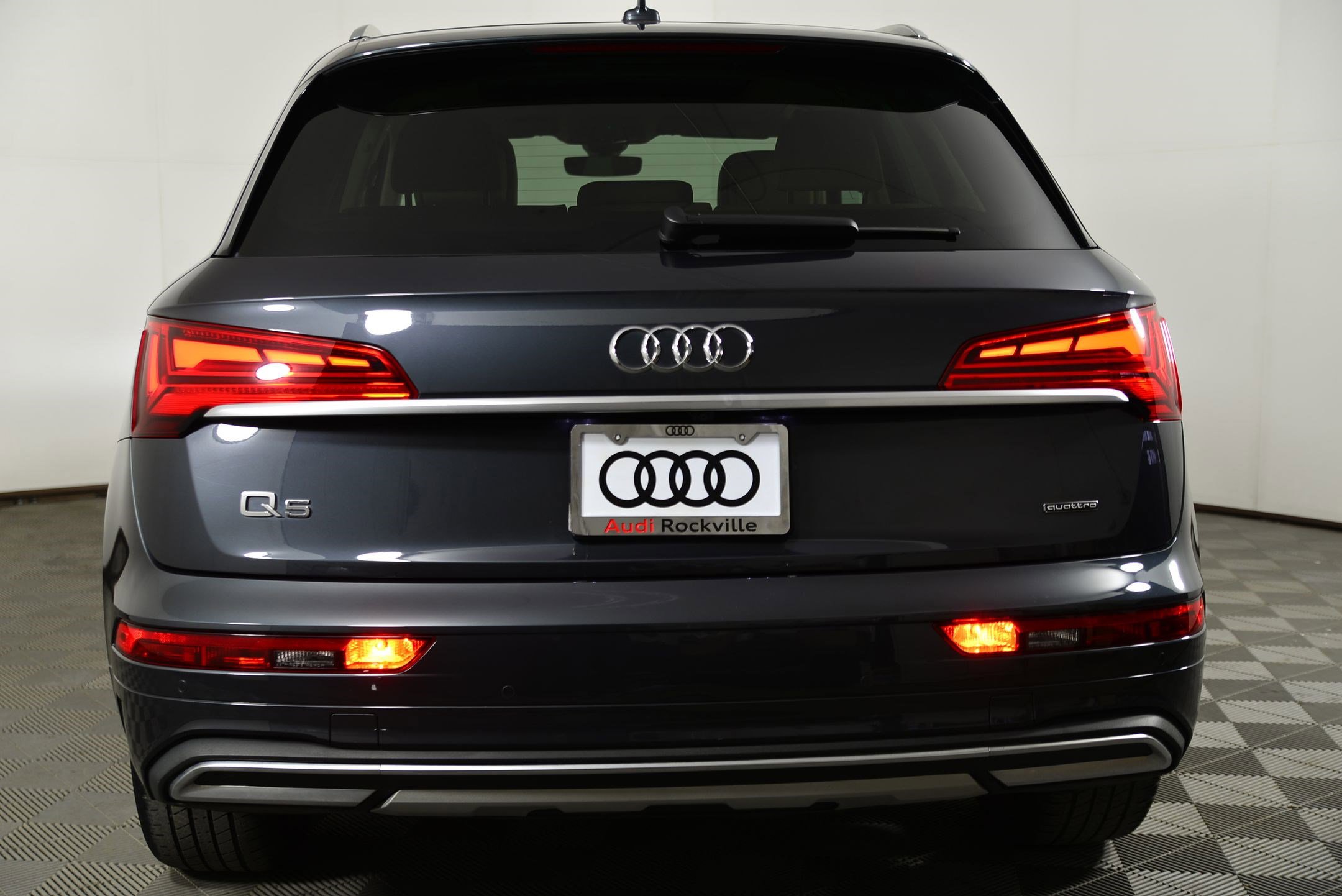 Certified 2023 Audi Q5 Premium w/ Premium Plus Package AWD/4WD image 10