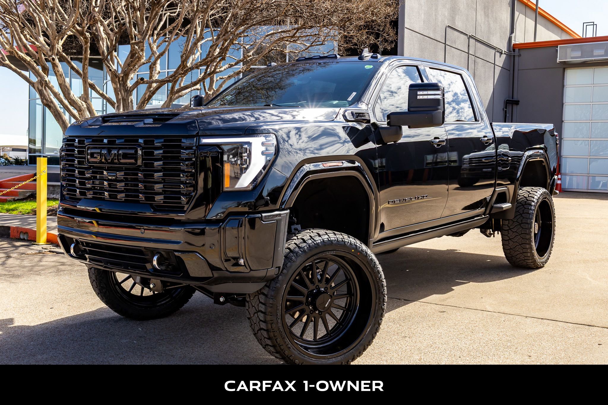 Used 2024 GMC Sierra 2500 Denali Ultimate w/ Max Trailering Package image 5