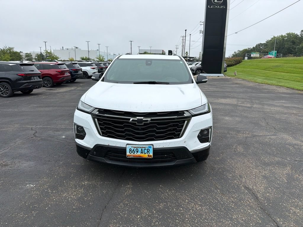 Used 2022 Chevrolet Traverse Premier w/ Redline Edition AWD/4WD image 14