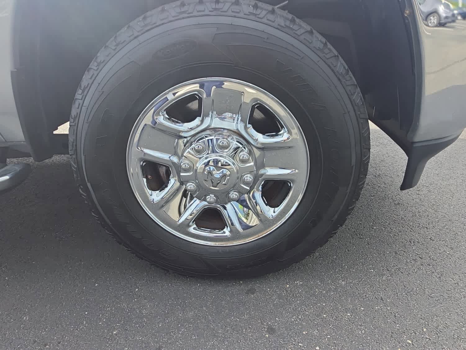 Used 2022 RAM 2500 Big Horn AWD/4WD image 10
