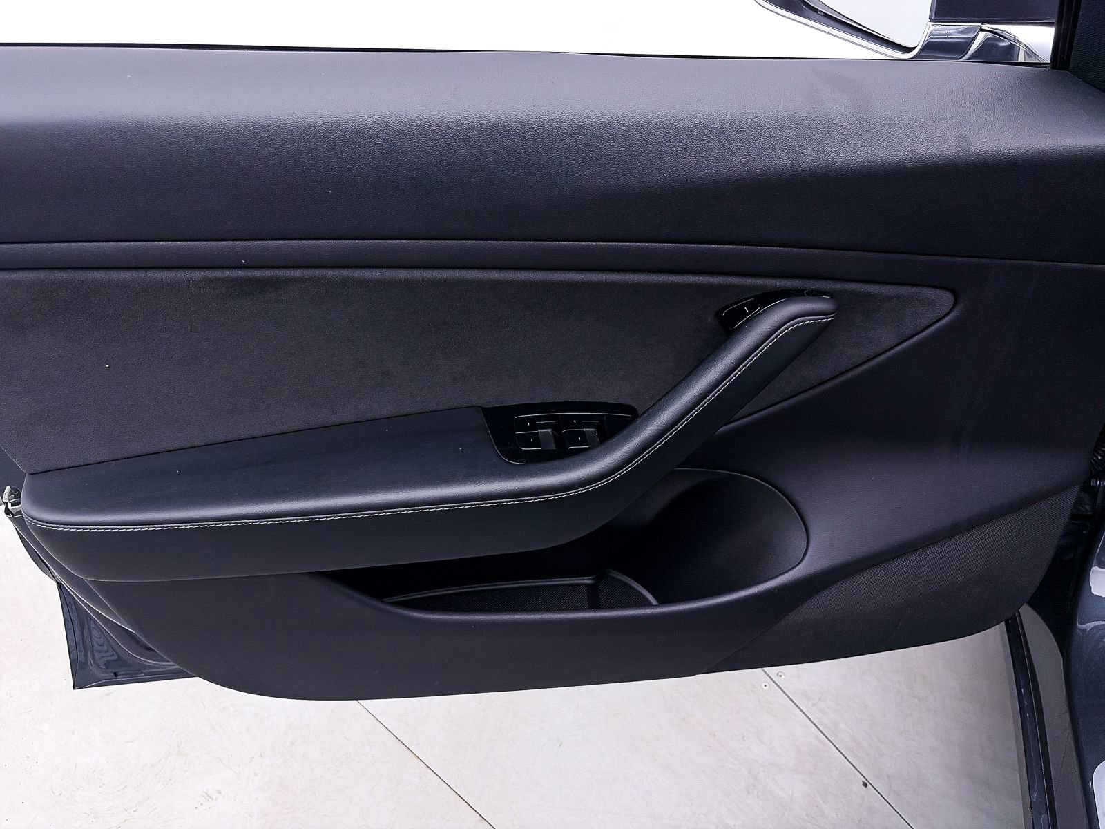 Used 2019 Tesla Model 3 Standard Range Plus image 15