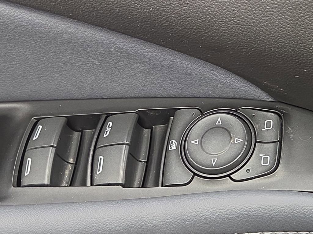 Used 2023 Buick Enclave Essence w/ Experience Buick Package image 34