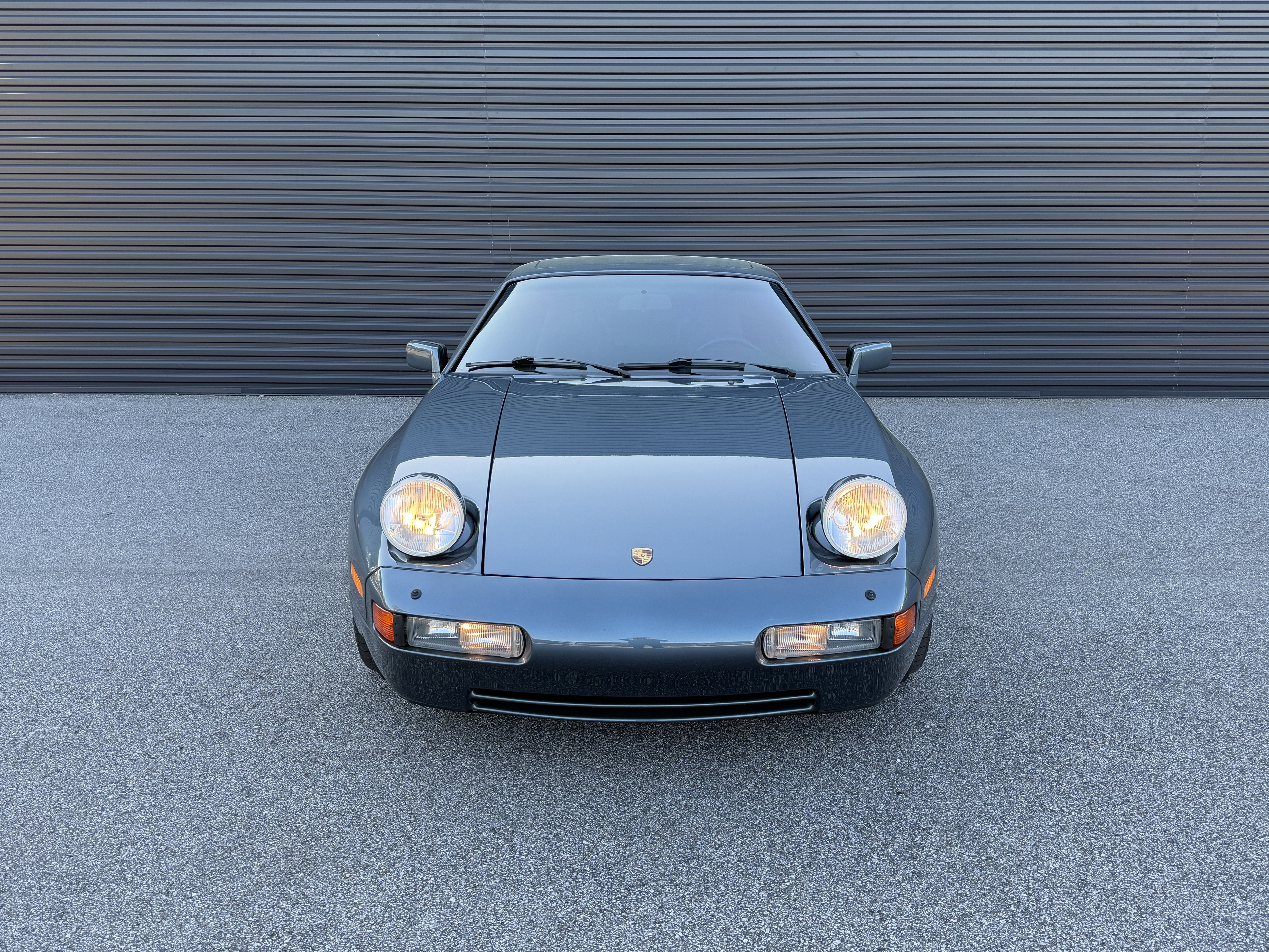 Used 1987 Porsche 928 S4 RWD image 7