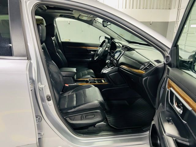 Used 2022 Honda CR-V Touring image 37