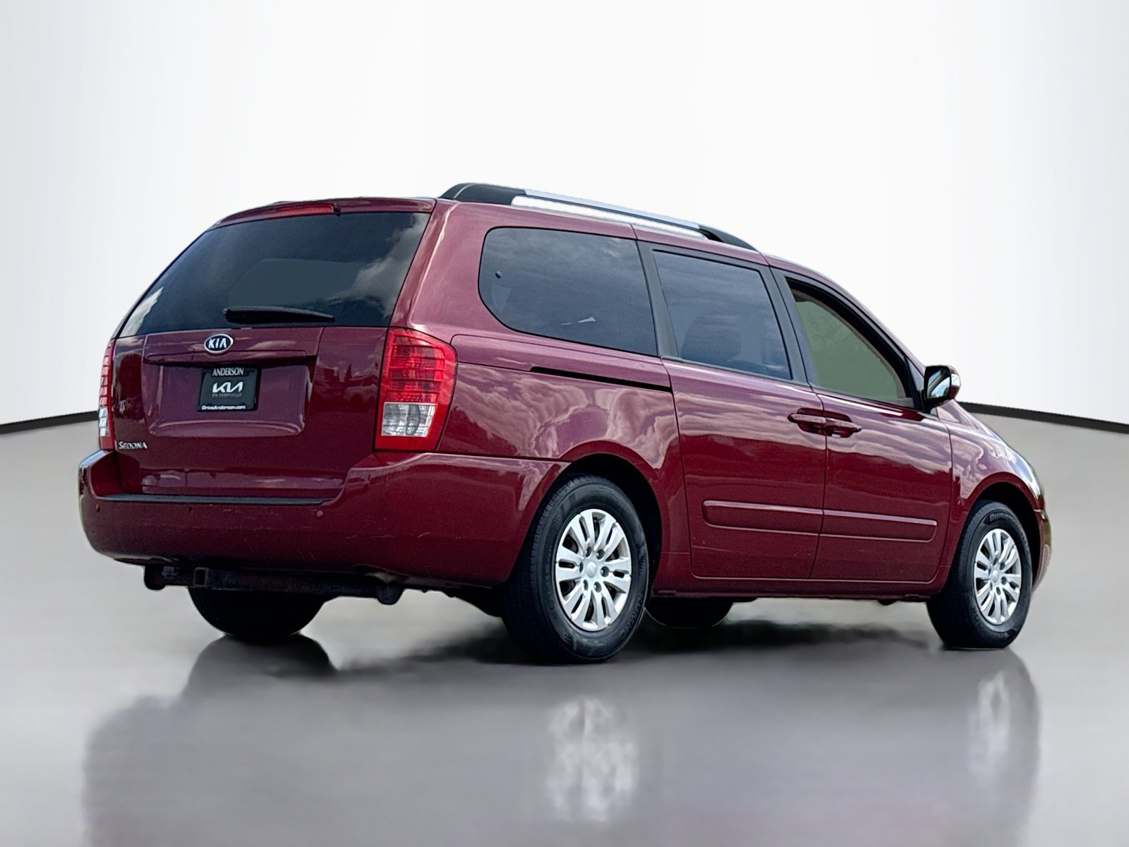 Used 2012 Kia Sedona LX FWD image 2