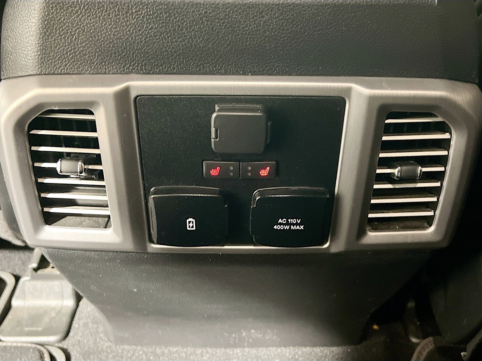 Used 2020 Ford F450 Platinum w/ FX4 Off-Road Package AWD/4WD image 18