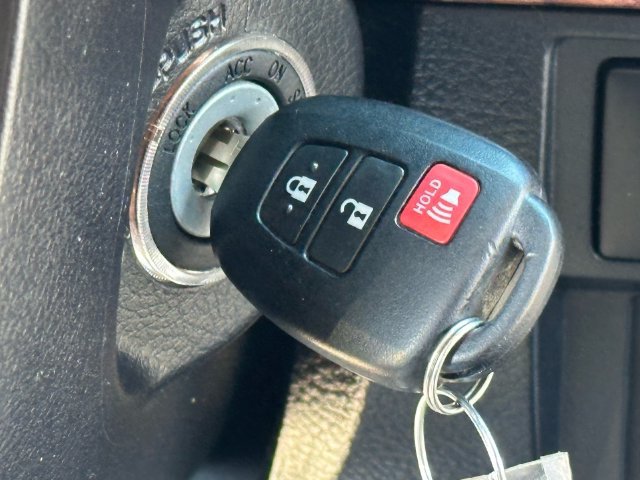 Used 2018 Toyota Tundra 1794 Edition AWD/4WD image 19