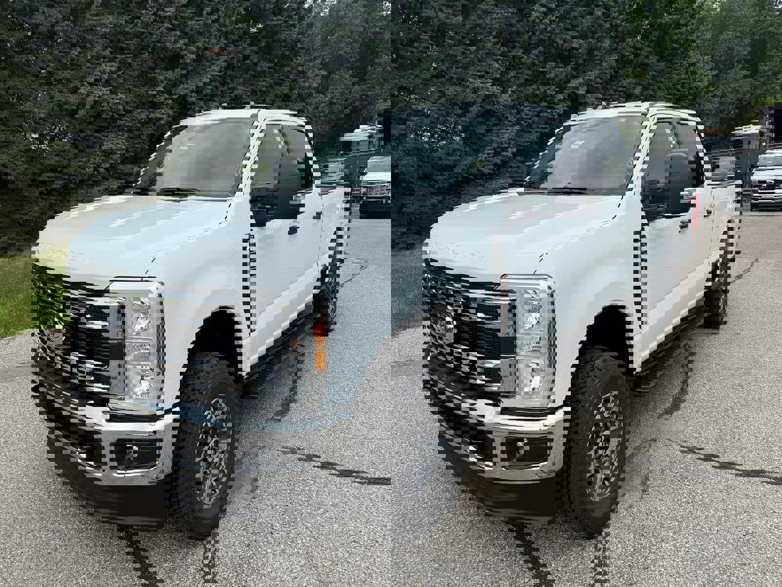 New 2025 Ford F250 XLT