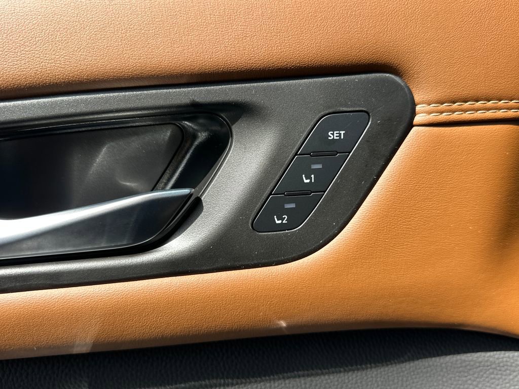 New 2026 Nissan Pathfinder Platinum AWD/4WD image 12