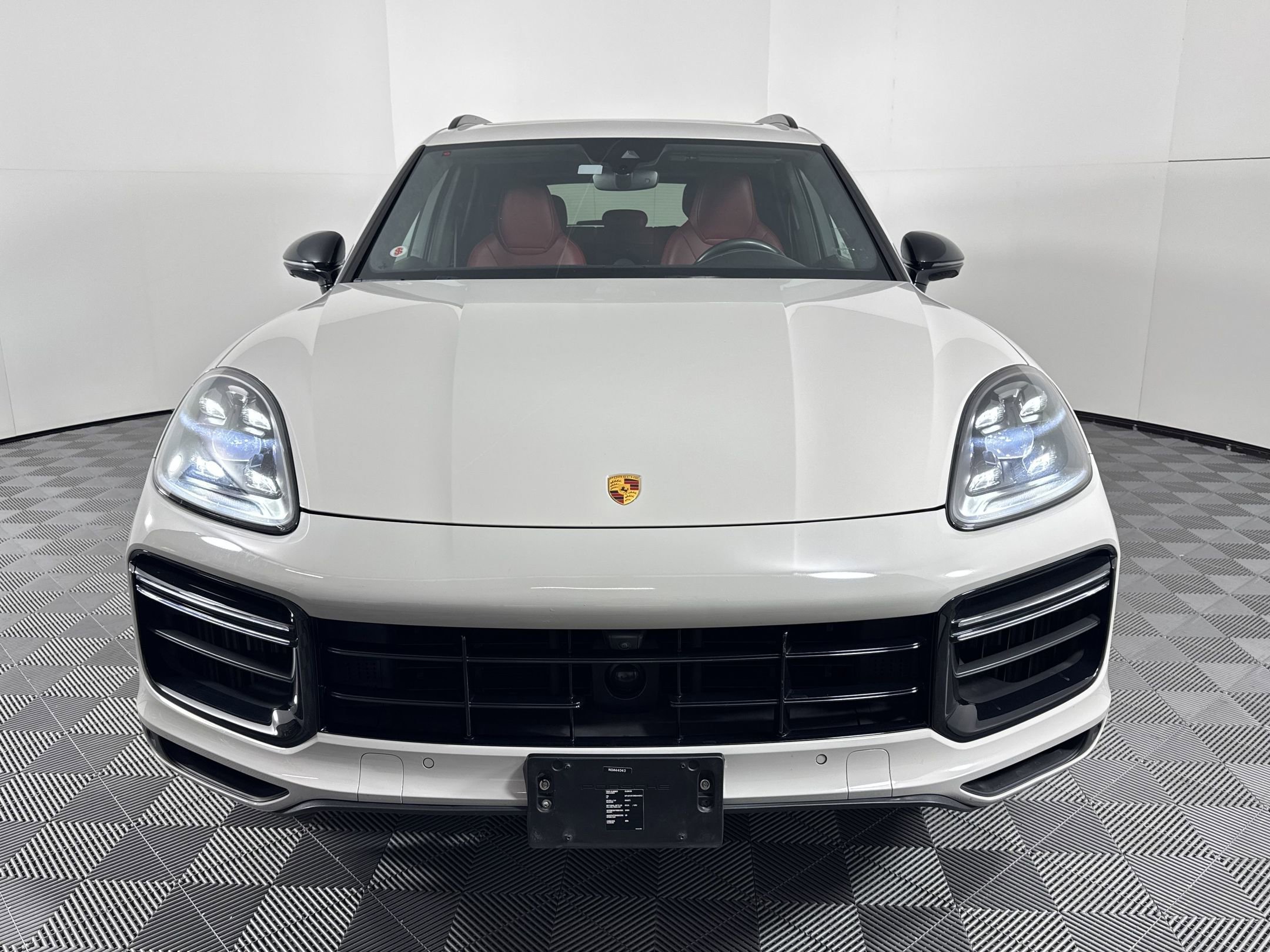 Certified 2022 Porsche Cayenne Turbo image 6