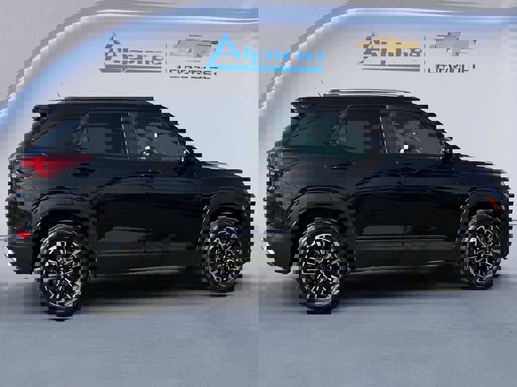 Used 2025 Chevrolet TrailBlazer LT image 6