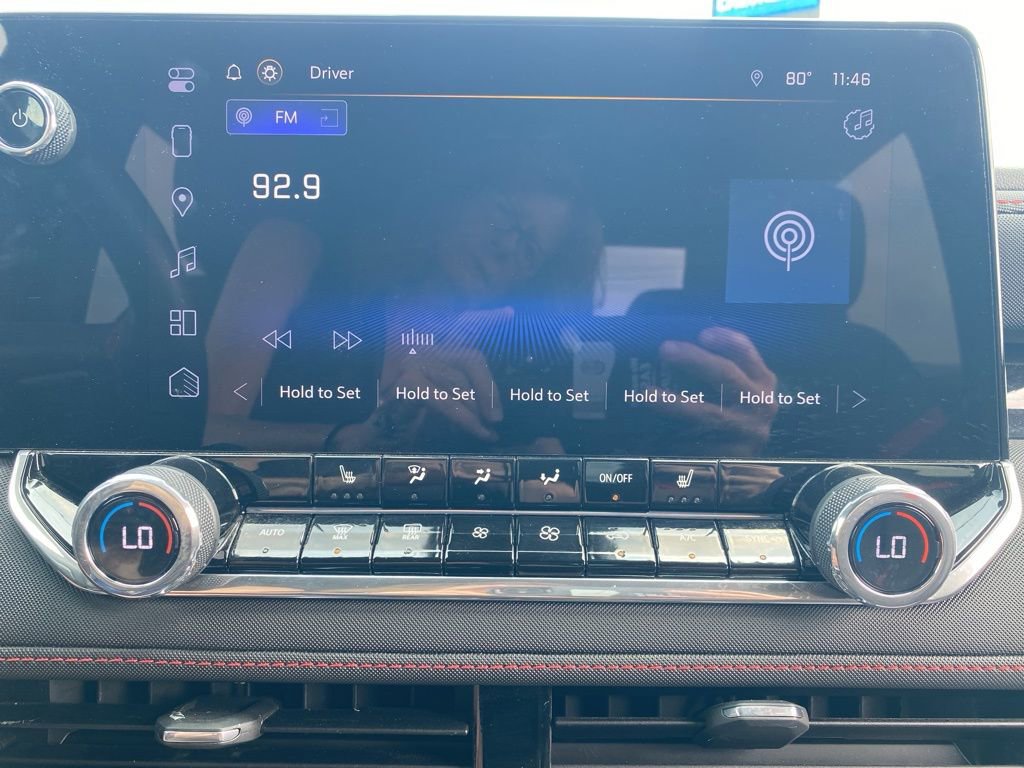 Used 2024 Chevrolet Colorado Z71 w/ Z71 Convenience Package 2 image 35