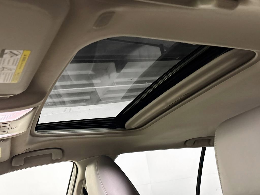 Used 2024 Toyota RAV4 XLE Premium image 18