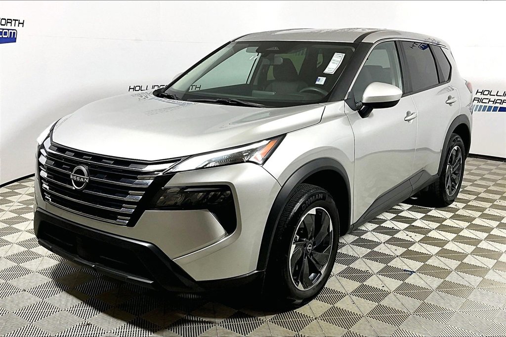 Used 2024 Nissan Rogue SV