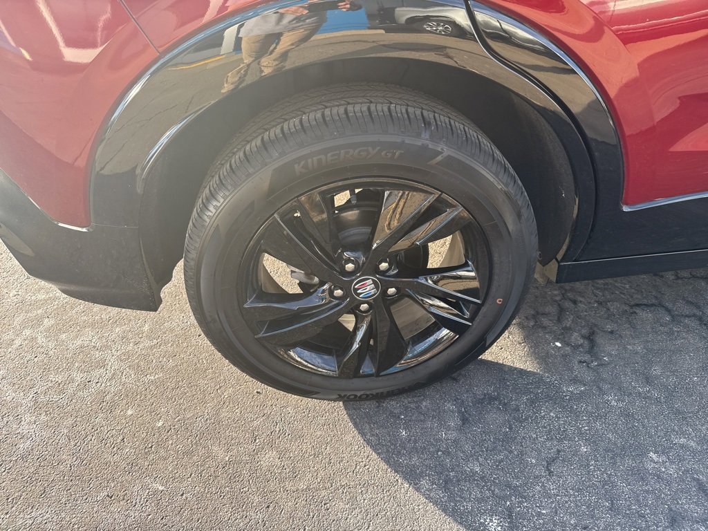 Used 2024 Buick Encore GX Sport Touring image 21