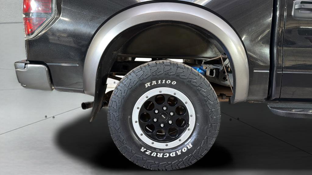 Used 2013 Ford F150 Raptor w/ Luxury Equipment Group AWD/4WD image 35