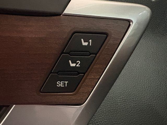 Used 2022 Toyota Tundra Capstone AWD/4WD image 11
