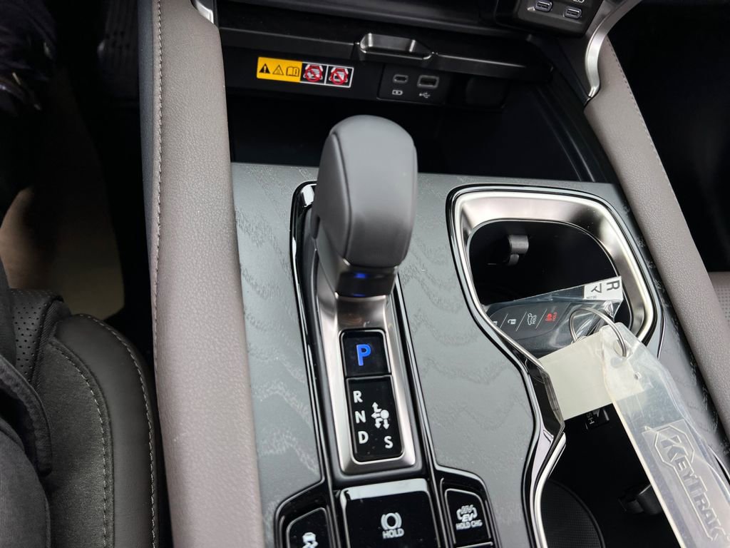 New 2026 Lexus RX 450h AWD image 21