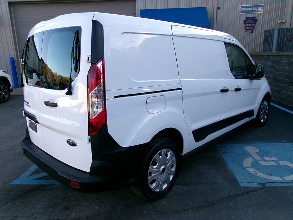 Used 2023 Ford Transit Connect XL image 6