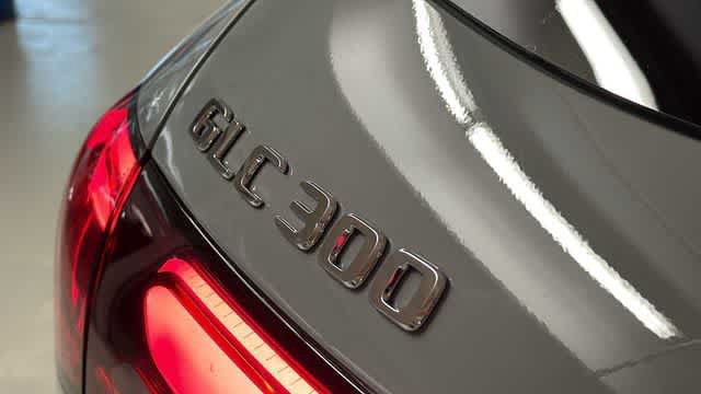 Certified 2026 Mercedes-Benz GLC 300 4MATIC image 9