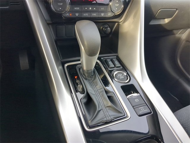 New 2025 Mitsubishi Eclipse Cross SE image 30