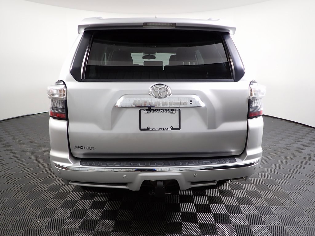 Used 2014 Toyota 4Runner Limited image 16