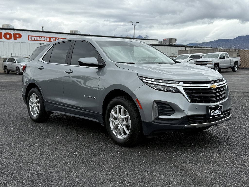 Used 2024 Chevrolet Equinox LT AWD/4WD image 1