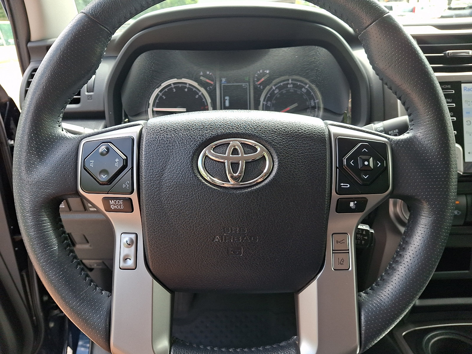 Used 2022 Toyota 4Runner TRD Sport w/ Technology Package AWD/4WD image 25