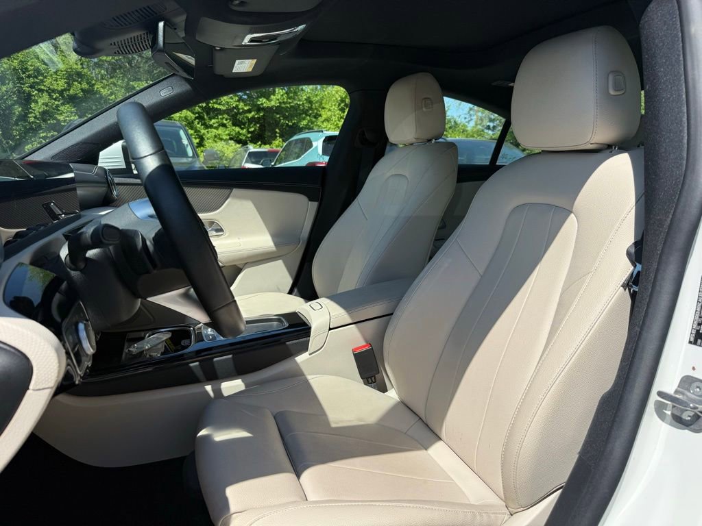 Used 2025 Mercedes-Benz CLA 250 4MATIC image 9