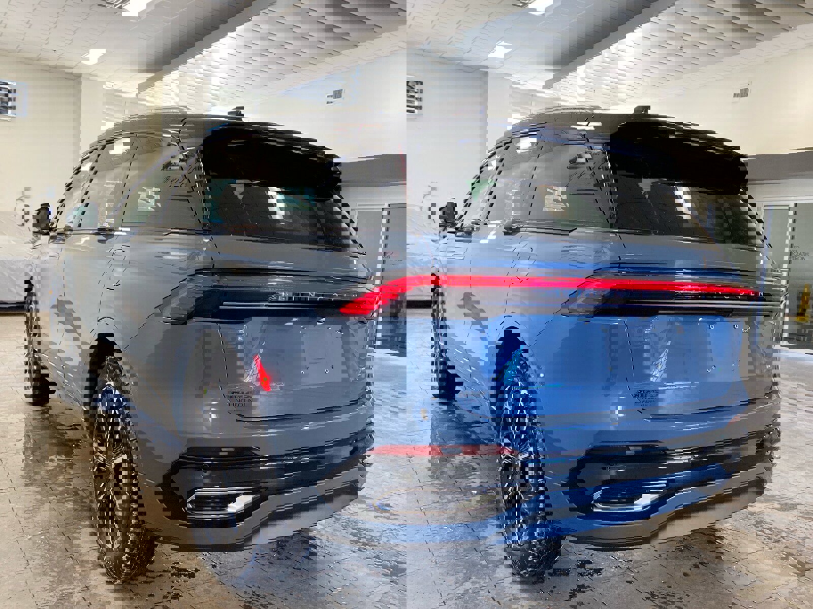 New 2026 Lincoln Nautilus Reserve AWD/4WD image 5