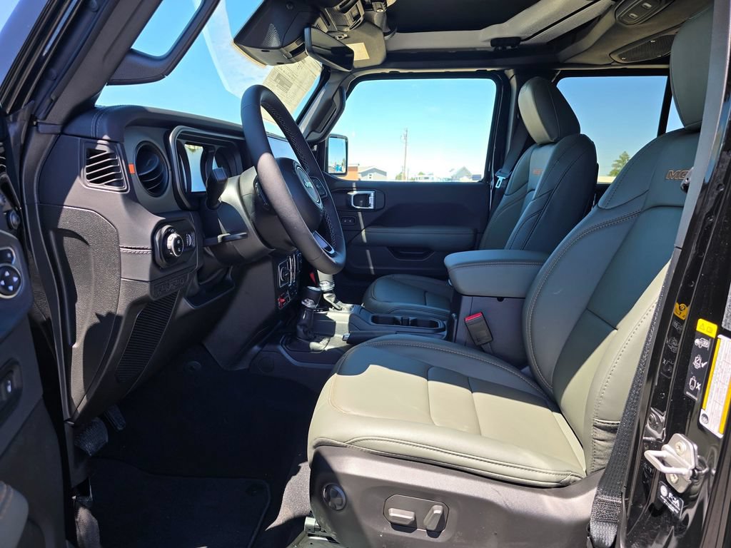 New 2026 Jeep Gladiator Mojave AWD/4WD image 11