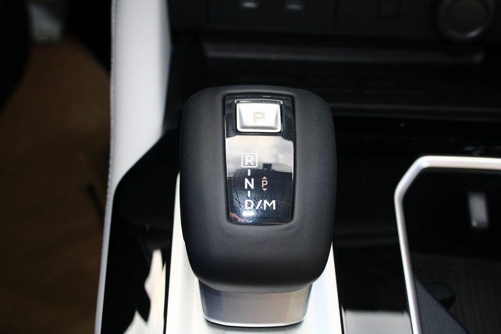 New 2026 Mitsubishi Outlander SEL image 38