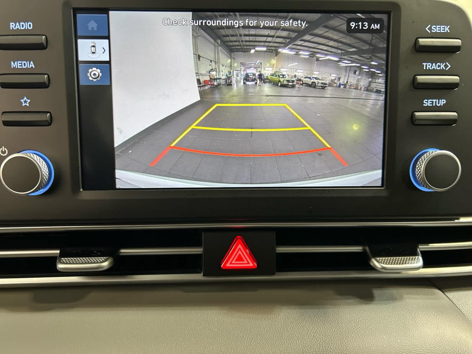 New 2026 Hyundai Elantra SE FWD image 6