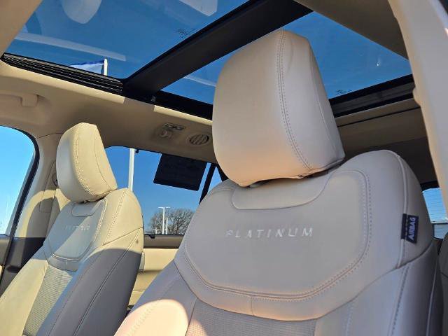 Certified 2023 Ford Explorer Platinum w/ Technology Package AWD/4WD image 29