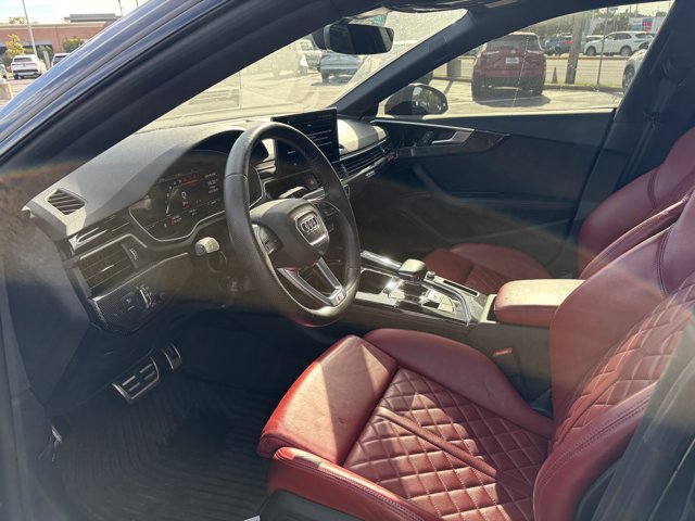 Used 2023 Audi S5 Premium Plus w/ Premium Plus Package AWD/4WD image 5