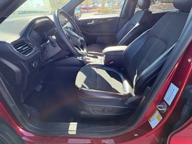 Used 2025 Ford Escape ST-Line image 12