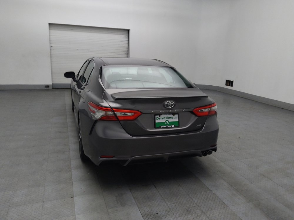 Used 2018 Toyota Camry SE image 6
